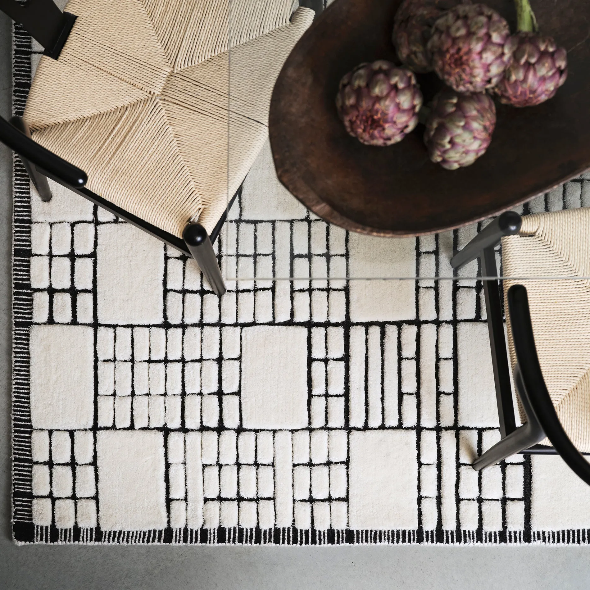Barbican Hand Tufted Wool Rug - Cream & Black