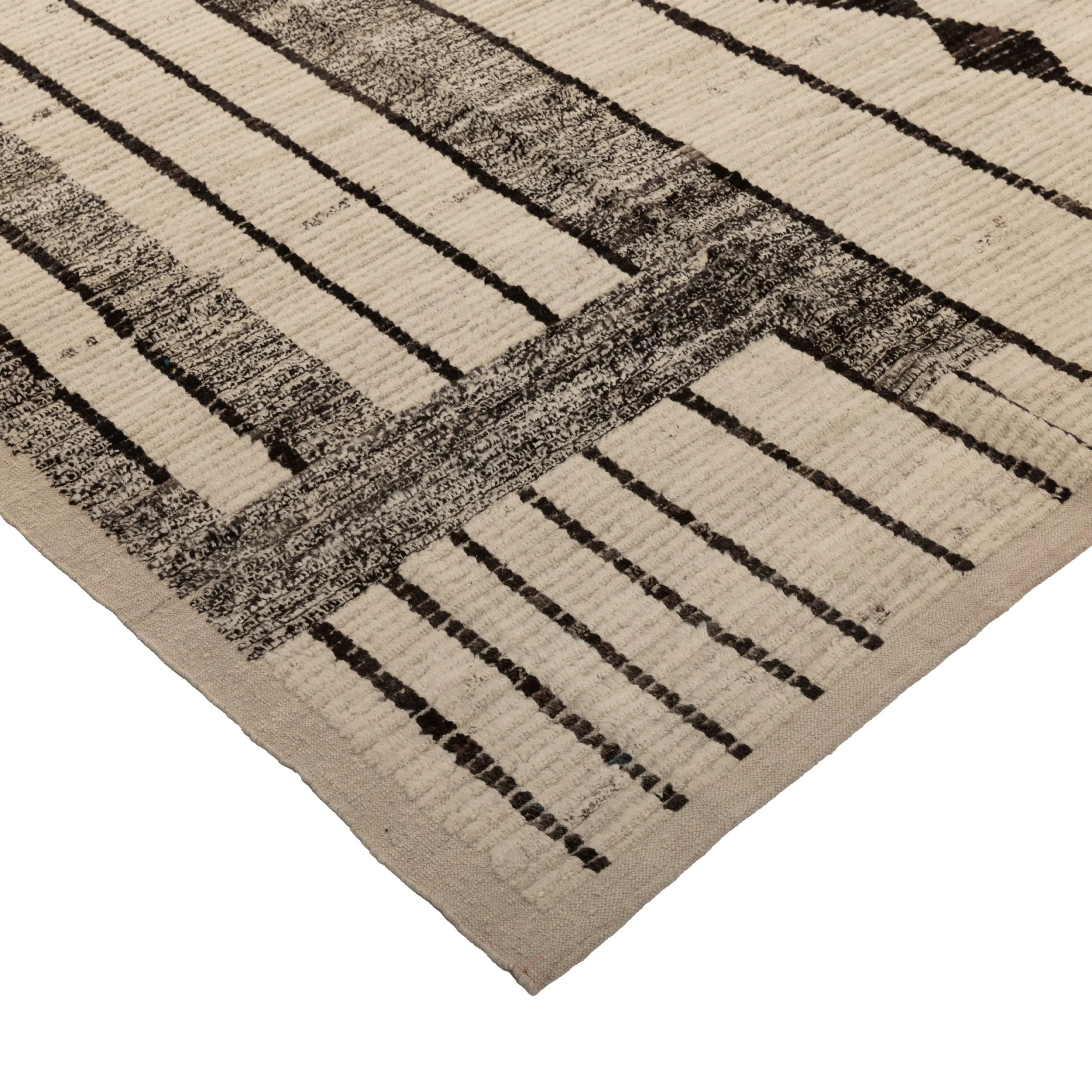 Black & Cream Zameen Modern Wool Rug - 10'8" x 13'10"