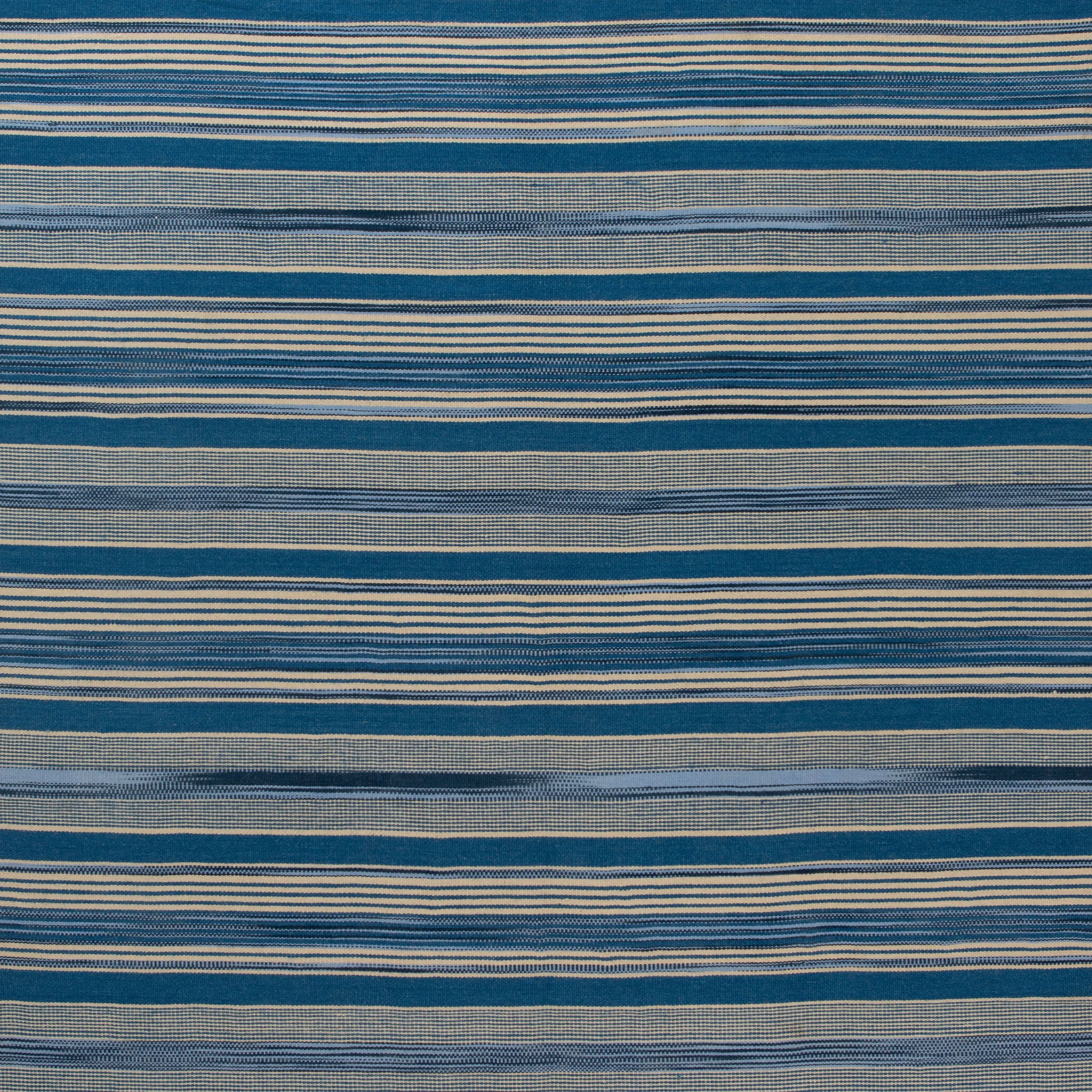 Blue Flatweave Wool Rug - 8' x 10'