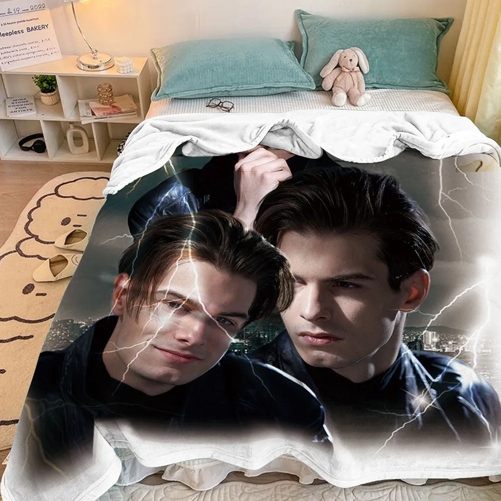Custom Photo Vintage Tee Personalized Name Blankets Gifts for Lovers