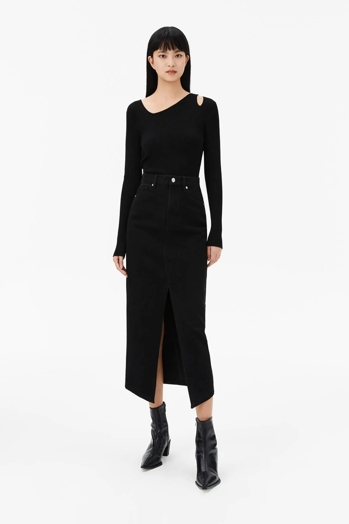 Full Wool Base Layer Sweater With Hollow Design