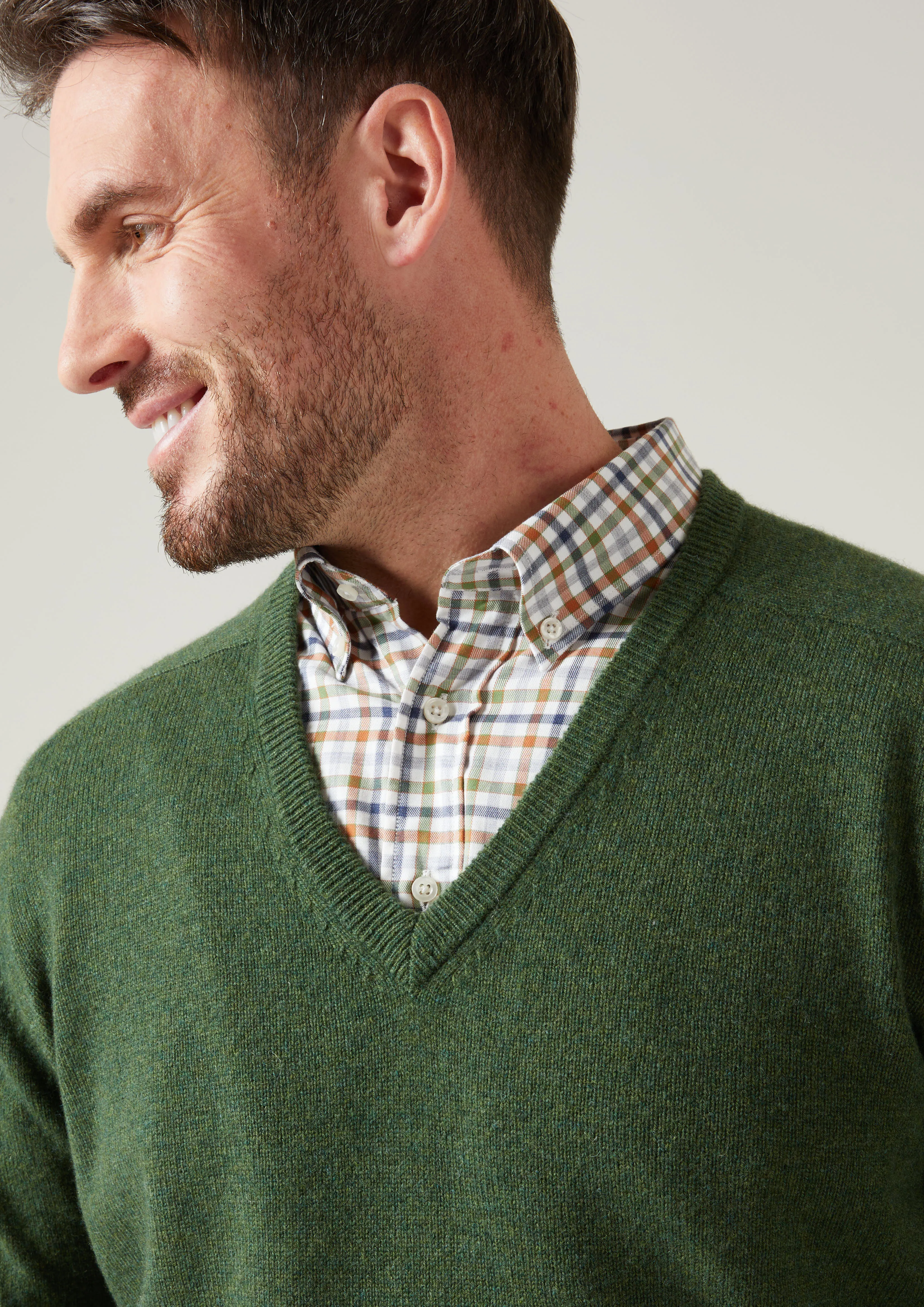 Hampshire Lambswool Jumper in Rosemary - Classic Fit