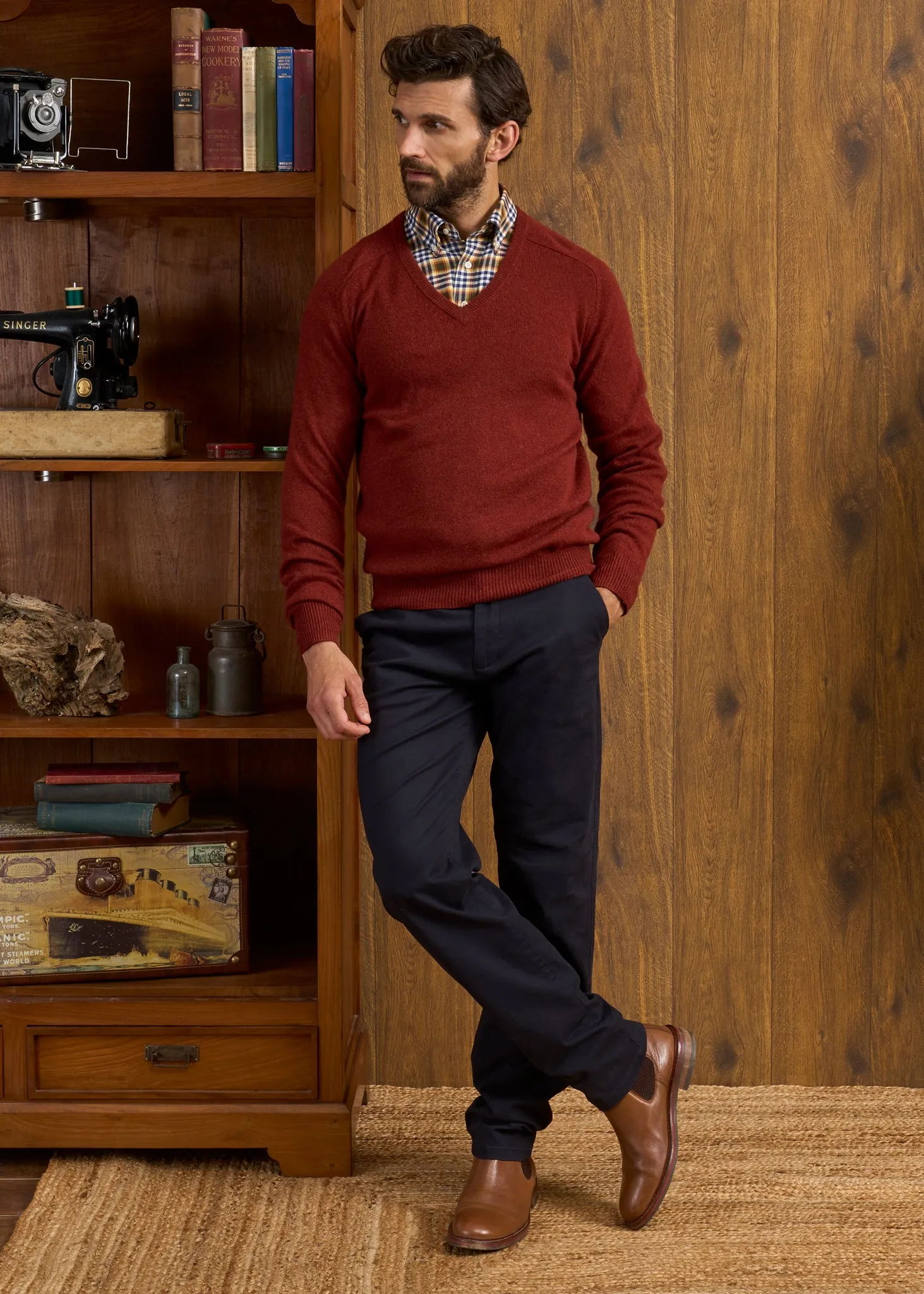 Hampshire Lambswool Jumper in Sienna - Classic Fit