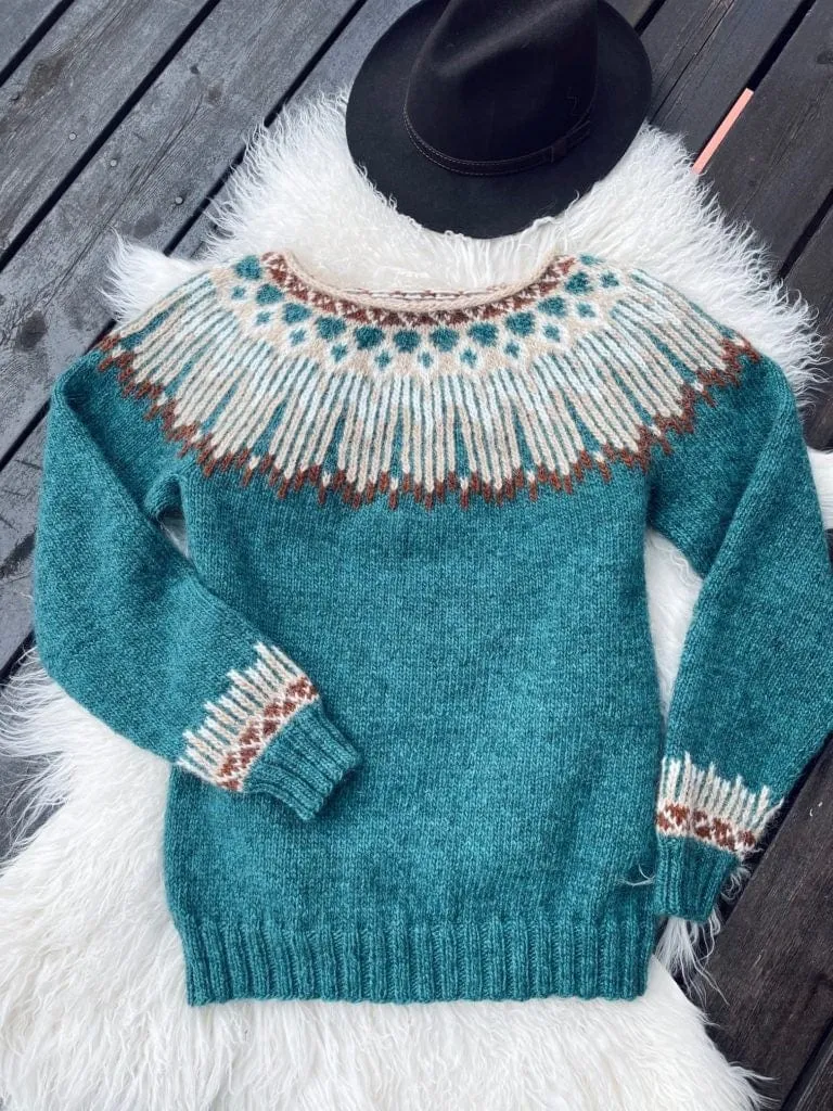 Hopi Red Lettlopi sweater - Knitting Kit