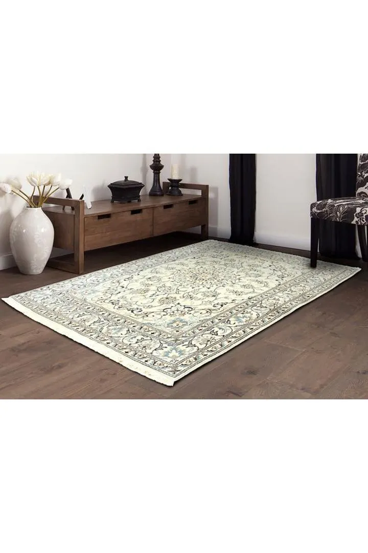 Nain Medallion Hand Knotted Wool 205x142 cm