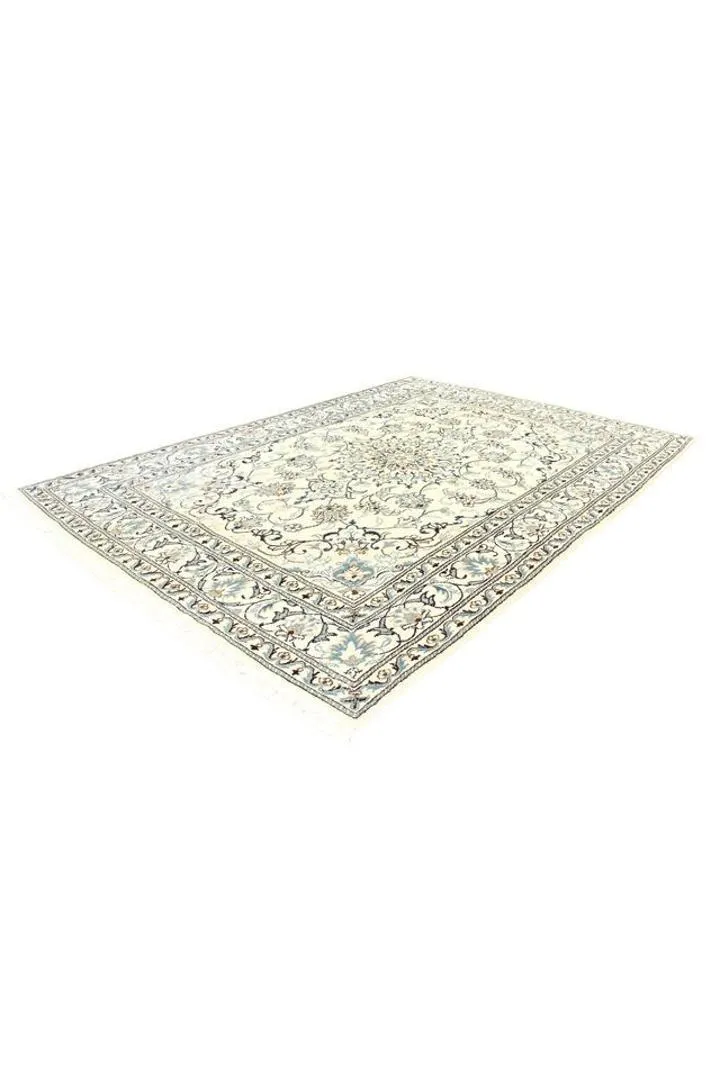 Nain Medallion Hand Knotted Wool 205x142 cm
