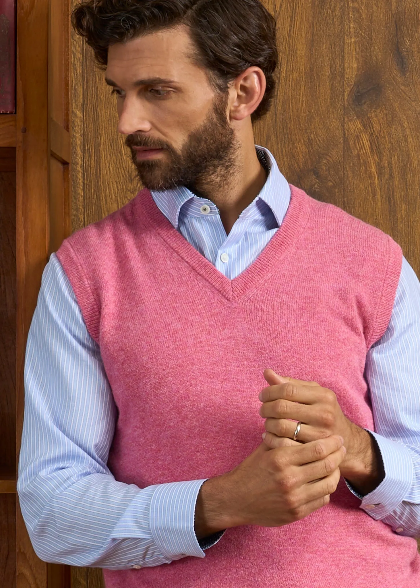 Norfolk Men's Lambswool Slipover in Nougat - Classic Fit
