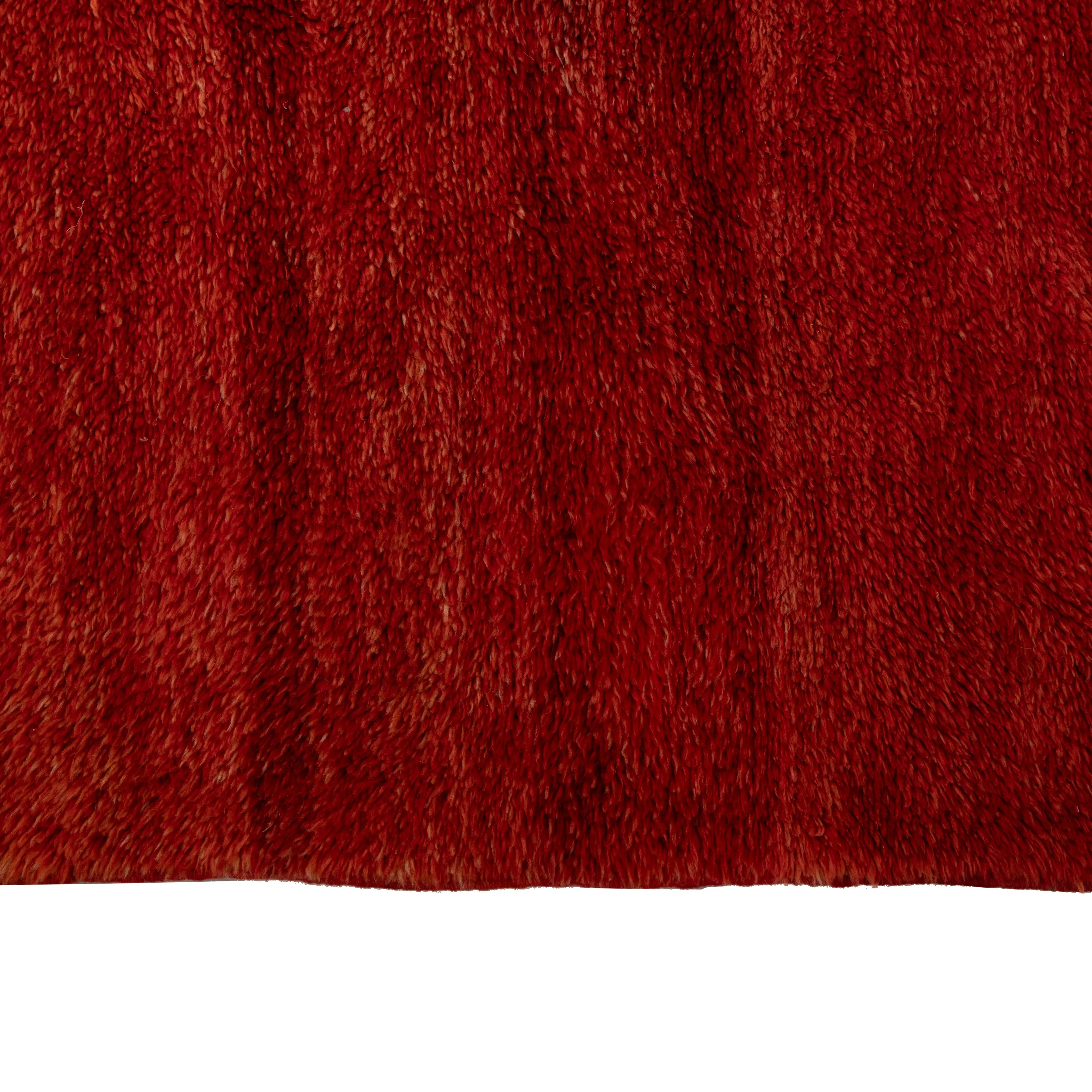 Red Casablanca Modern Wool Rug - 7'9" x 11'2"