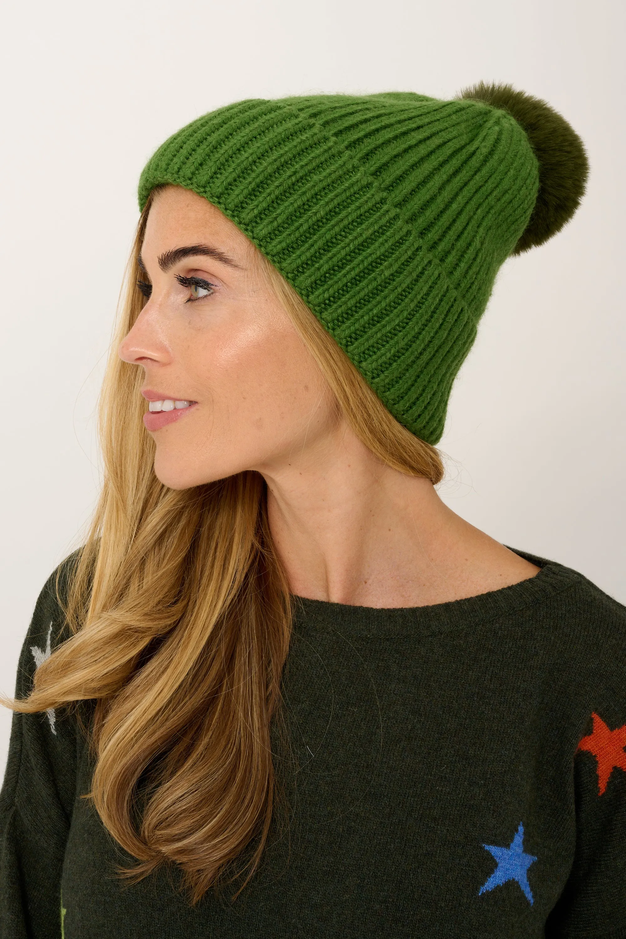 Super Soft Chunky Cashmere Mix Hat with Pom Pom in Forest Green