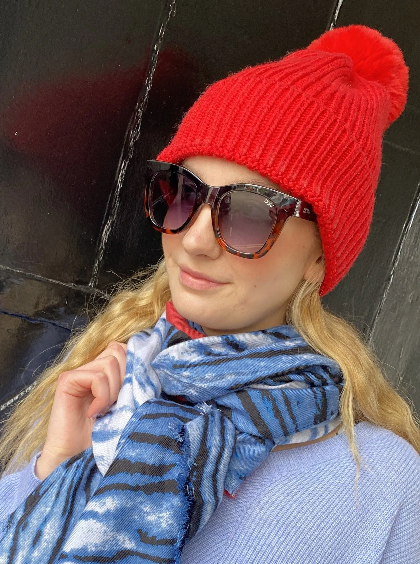 Super Soft Chunky Cashmere Mix Hat with Pom Pom in Red