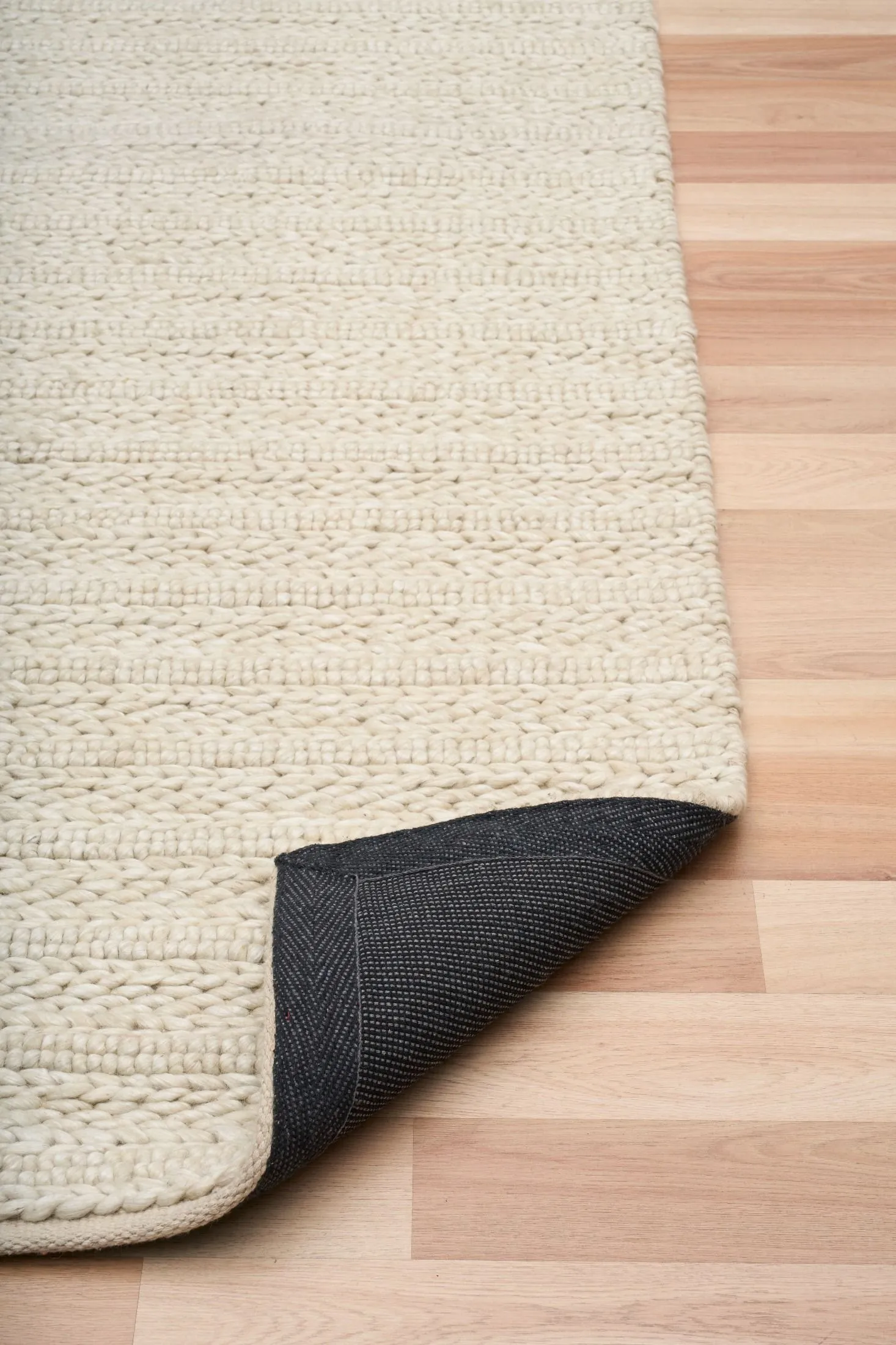 Vallis Wool Rug
