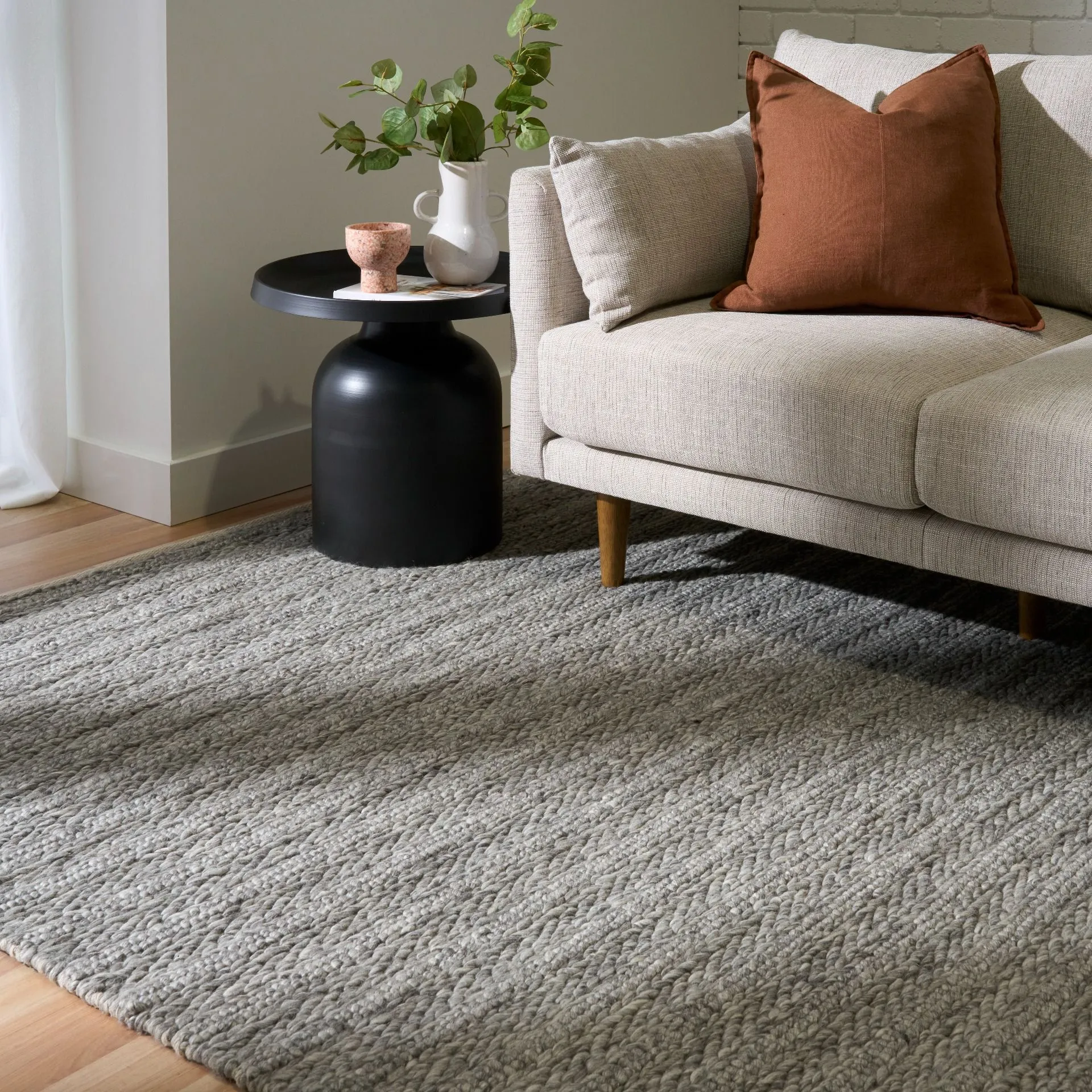 Vallis Wool Rug