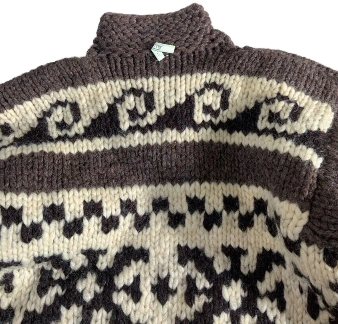 VTG NATIVE CANADIAN HAND KNIT COWICHAN PULLOVER SALISH INDIAN ROCKABILLY S 36