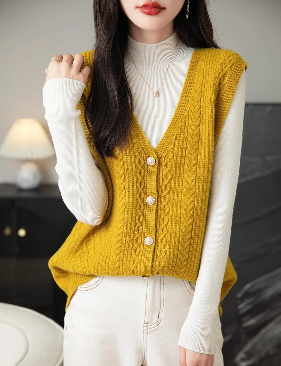 Women's 100% Merino Wool Sweater Vest 2025 Fall Winter V Neck Button Down Sleeveless Cable Knit Sweater Vest