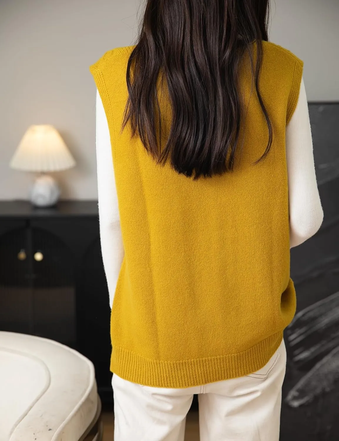 Women's 100% Merino Wool Sweater Vest 2025 Fall Winter V Neck Button Down Sleeveless Cable Knit Sweater Vest