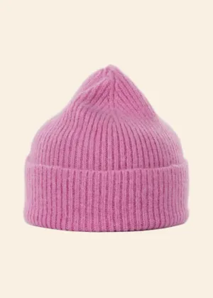 Wool beanie, taffy